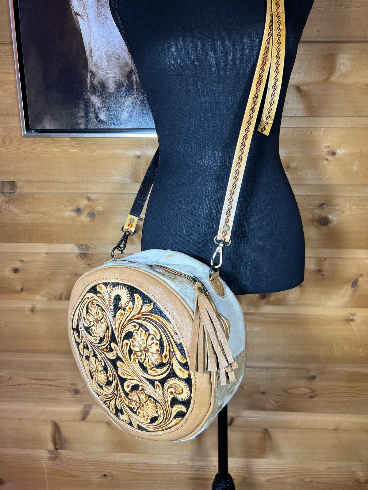 Canteen Western Tooled Leather Purse – Equipage Imports