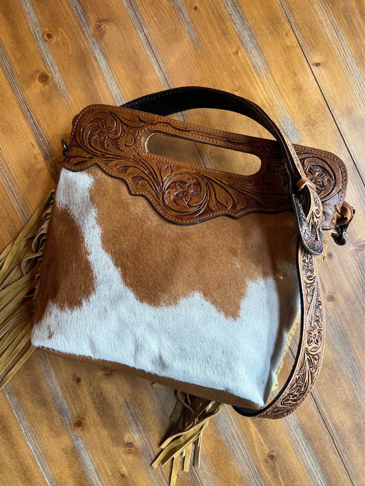 Western Tooled Leather Cowhide Clutch Purse