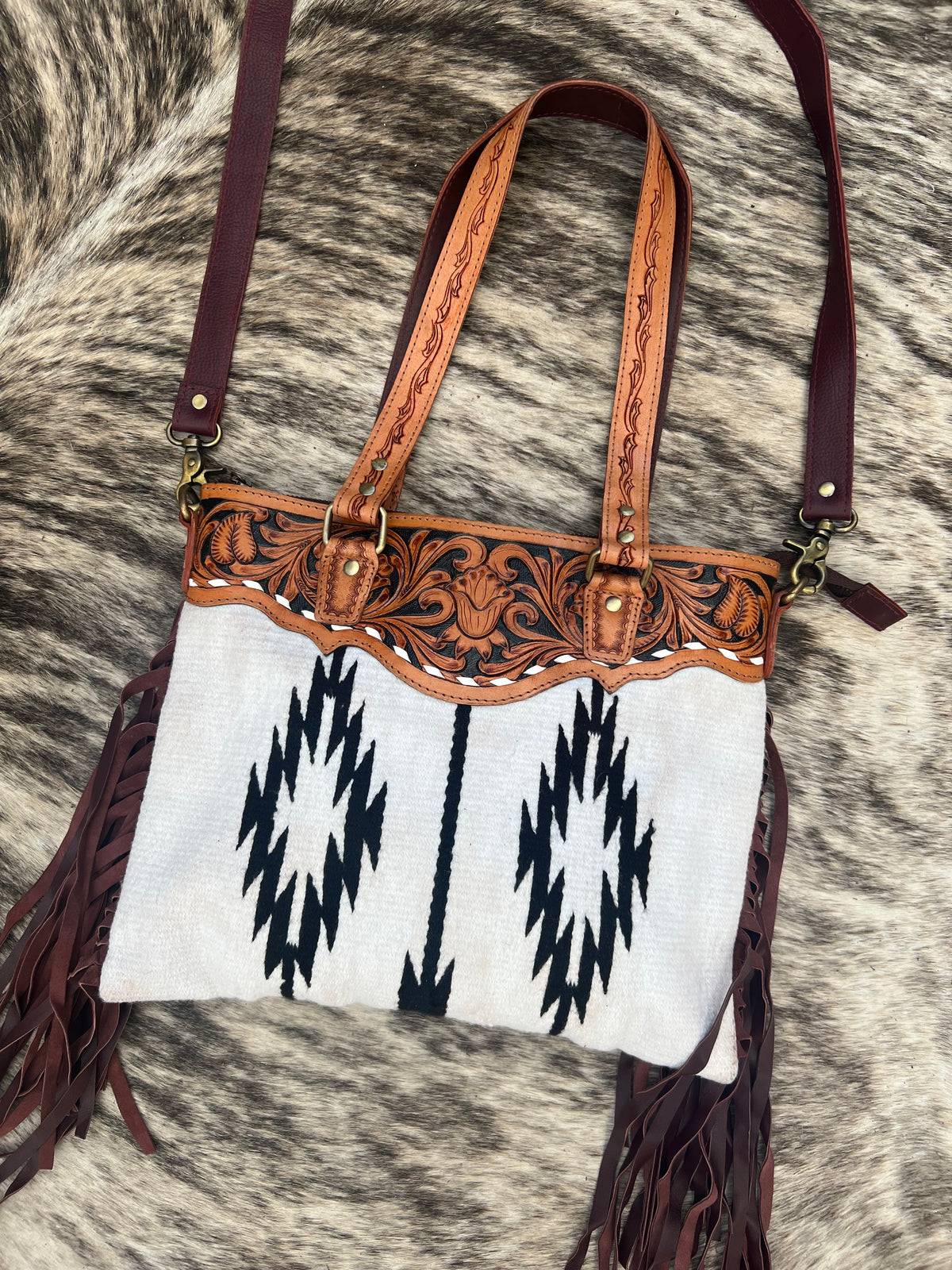 Saddle Blanket Western Tooled Fringe Purse